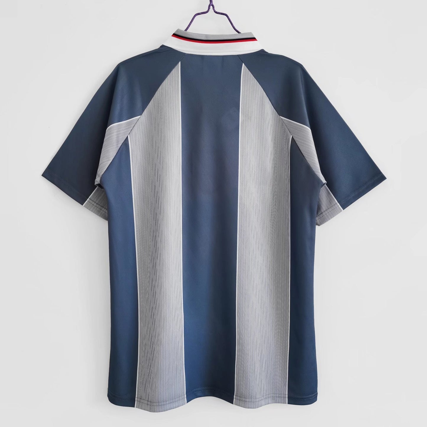 Camiseta Inglaterra 1999–00 Training Gris/Azul – Umbro (Era Euro 2000, Beckham & Owen)