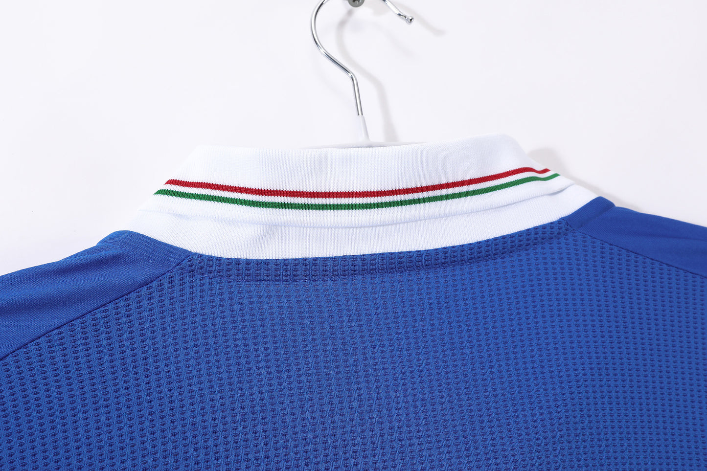 Camiseta Italia Puma Local 2012/13 (Euro 2012) – Azzurra con cuello blanco tricolor