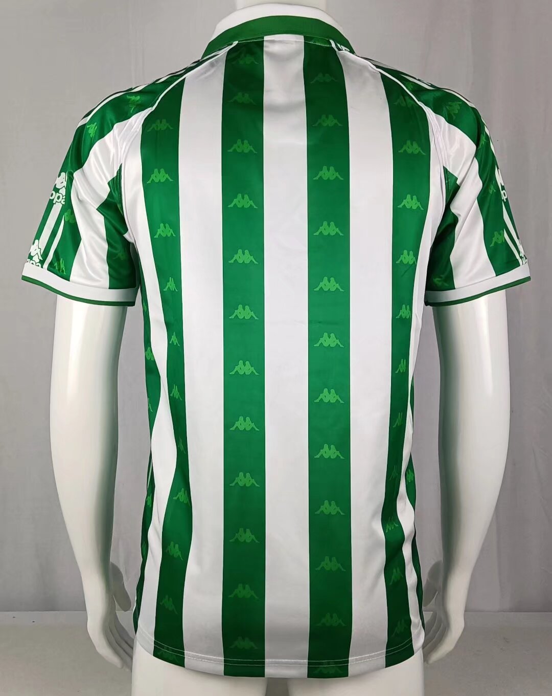 Real Betis “Ocaroil” 1997–98 — Camiseta home Kappa verde/blanca (cuello polo)