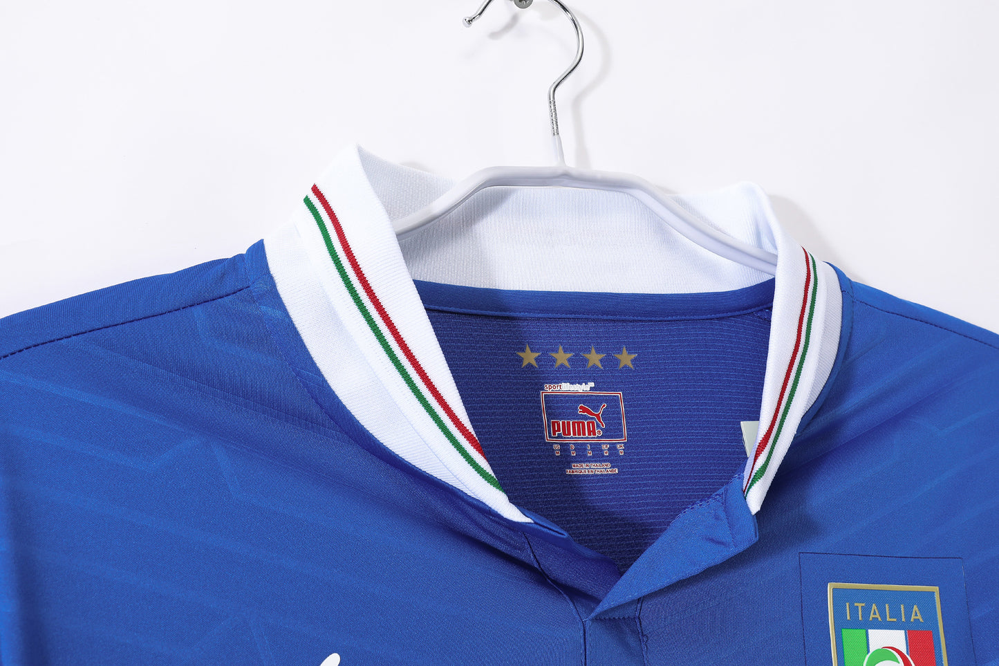 Camiseta Italia Puma Local 2012/13 (Euro 2012) – Azzurra con cuello blanco tricolor