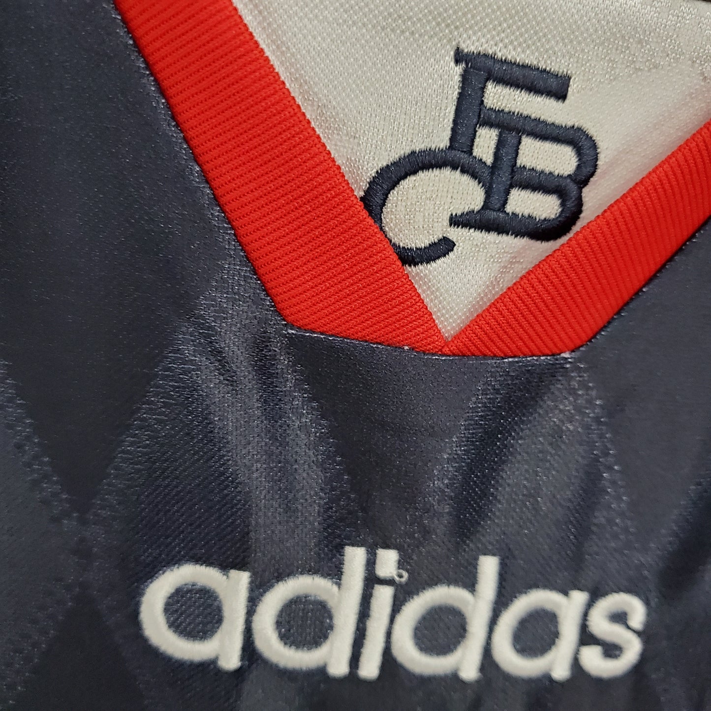 Bayern Munich Away 1997/99 “Opel” – adidas