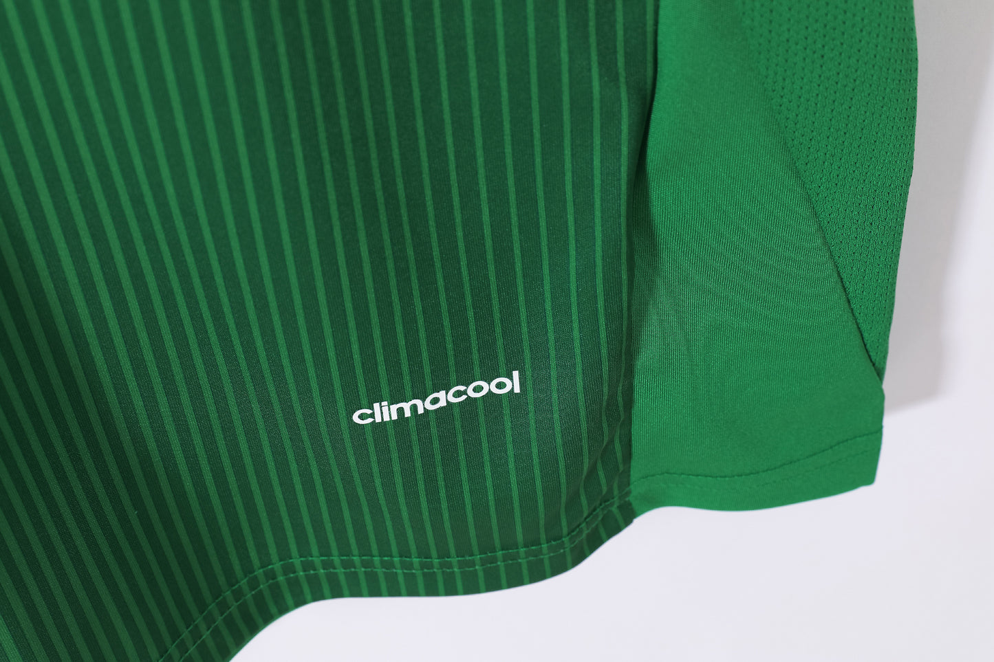Camiseta México adidas Local 2008/09 – Verde con “rayos” en el pecho (Climacool)