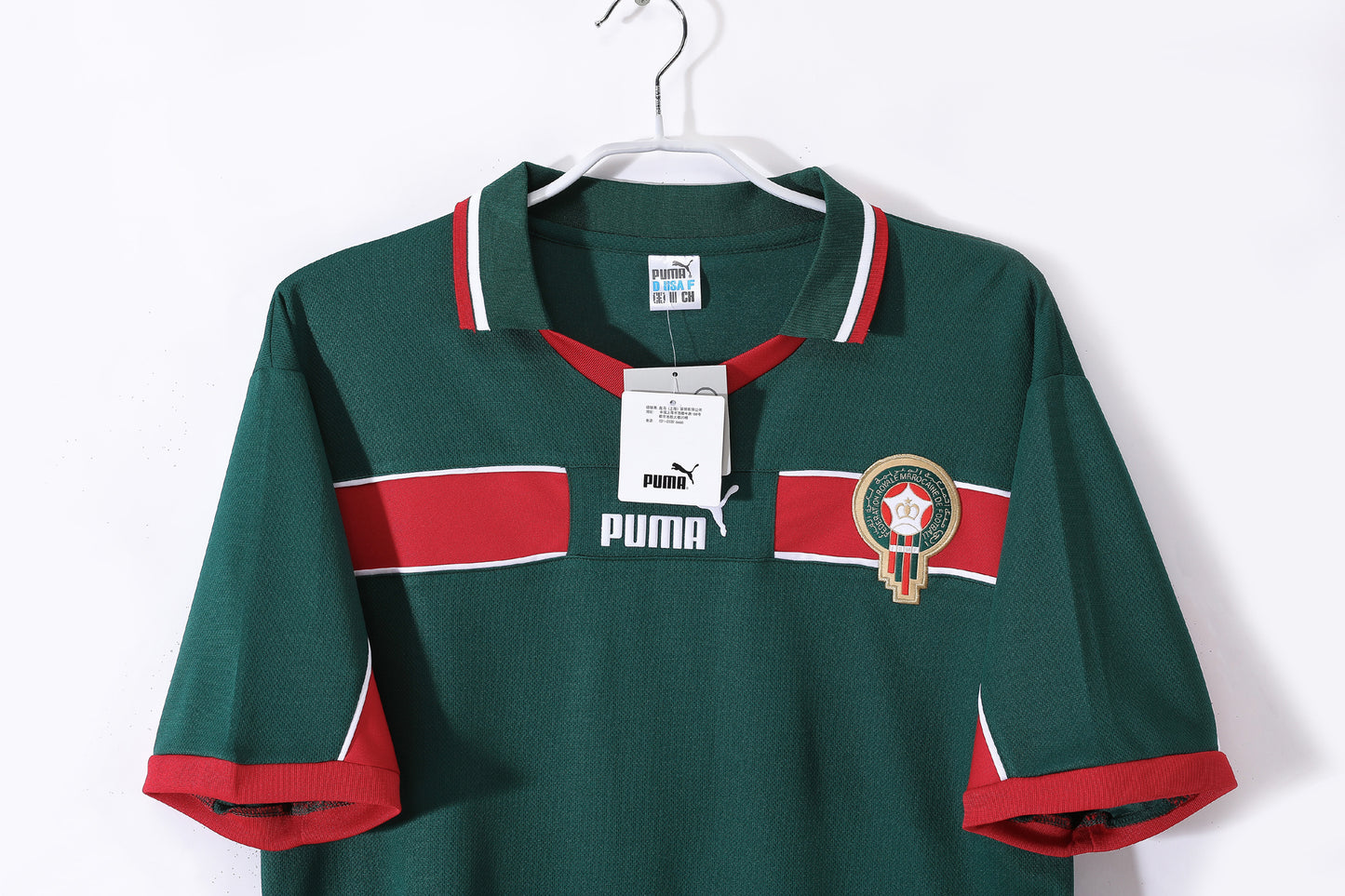 Camiseta Marruecos Puma Visitante 2004–2006 – Verde con banda roja (Leones del Atlas)