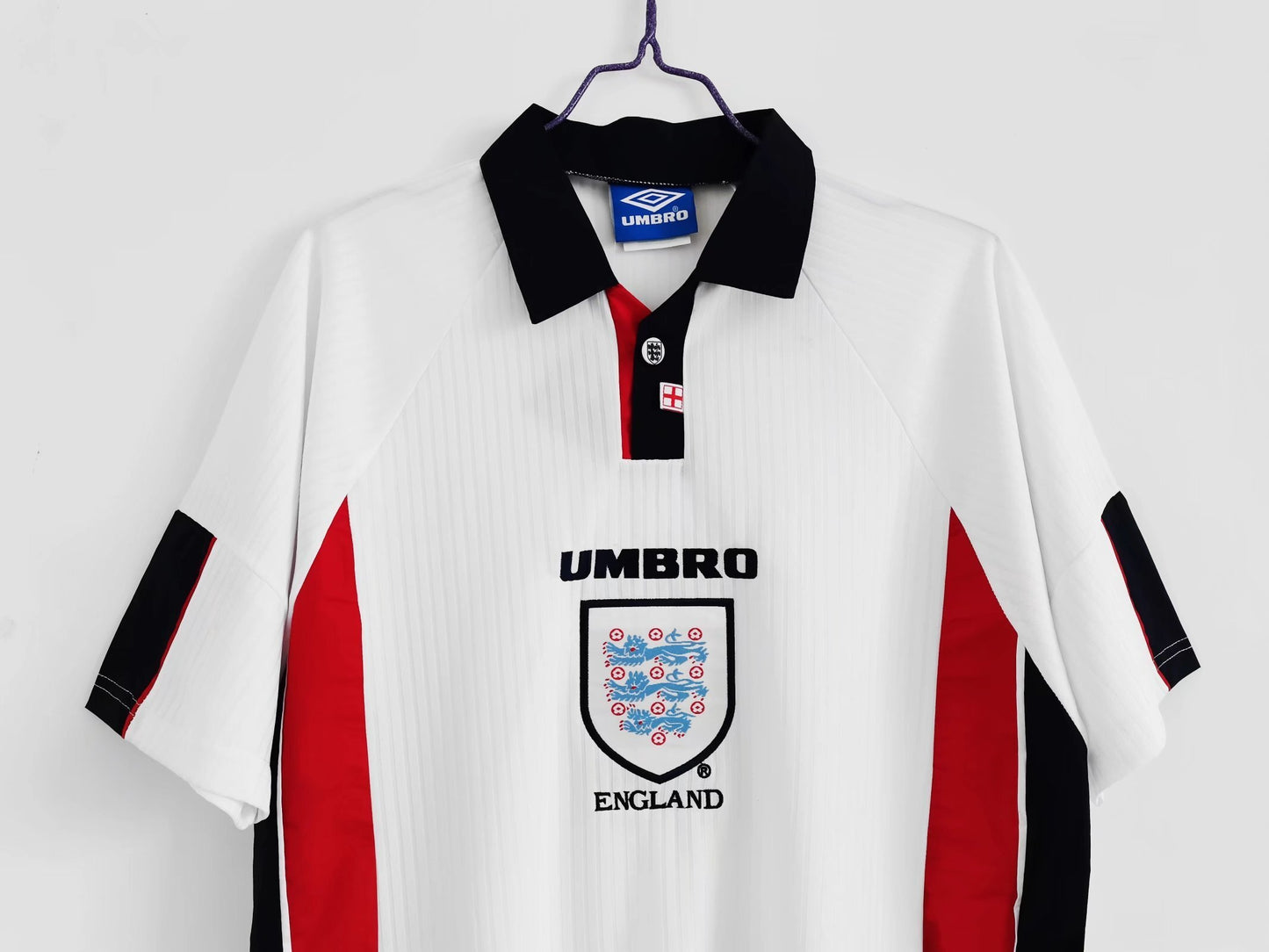 Camiseta Inglaterra 1999–00 Training Blanca – Umbro (Era Euro 2000, Beckham & Shearer