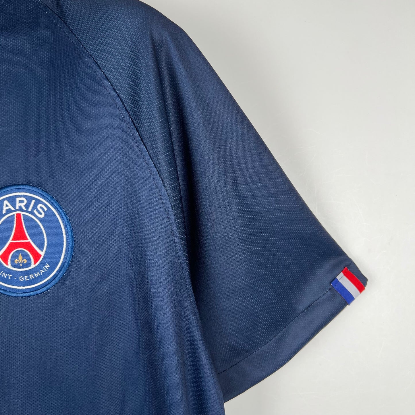 PSG “ALL – Accor Live Limitless” 2019–20 — Camiseta home Nike azul (franja central)