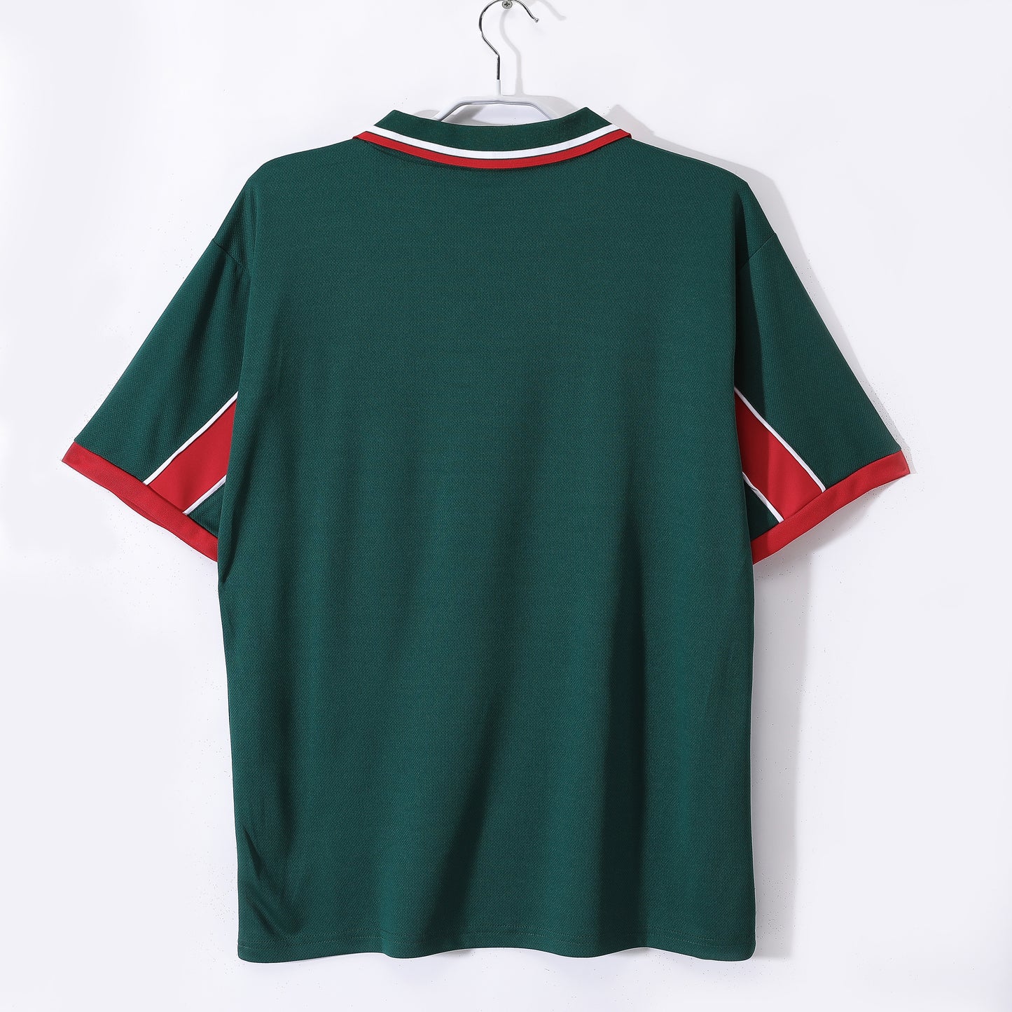 Camiseta Marruecos Puma Visitante 2004–2006 – Verde con banda roja (Leones del Atlas)