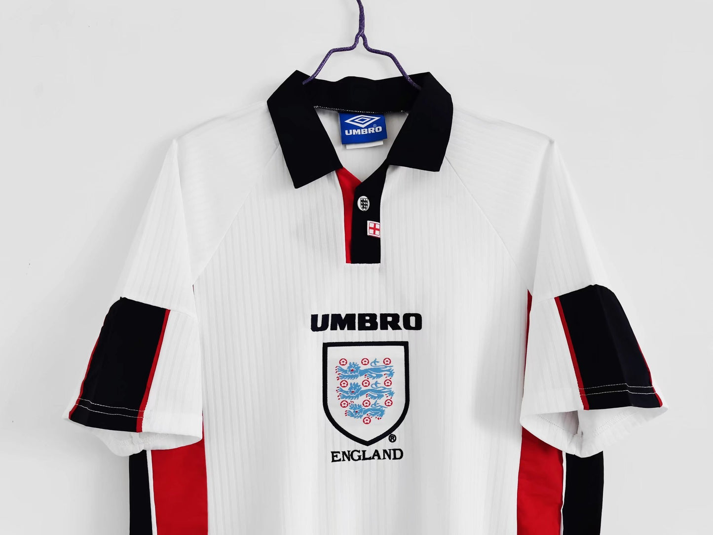 Camiseta Inglaterra 1999–00 Training Blanca – Umbro (Era Euro 2000, Beckham & Shearer