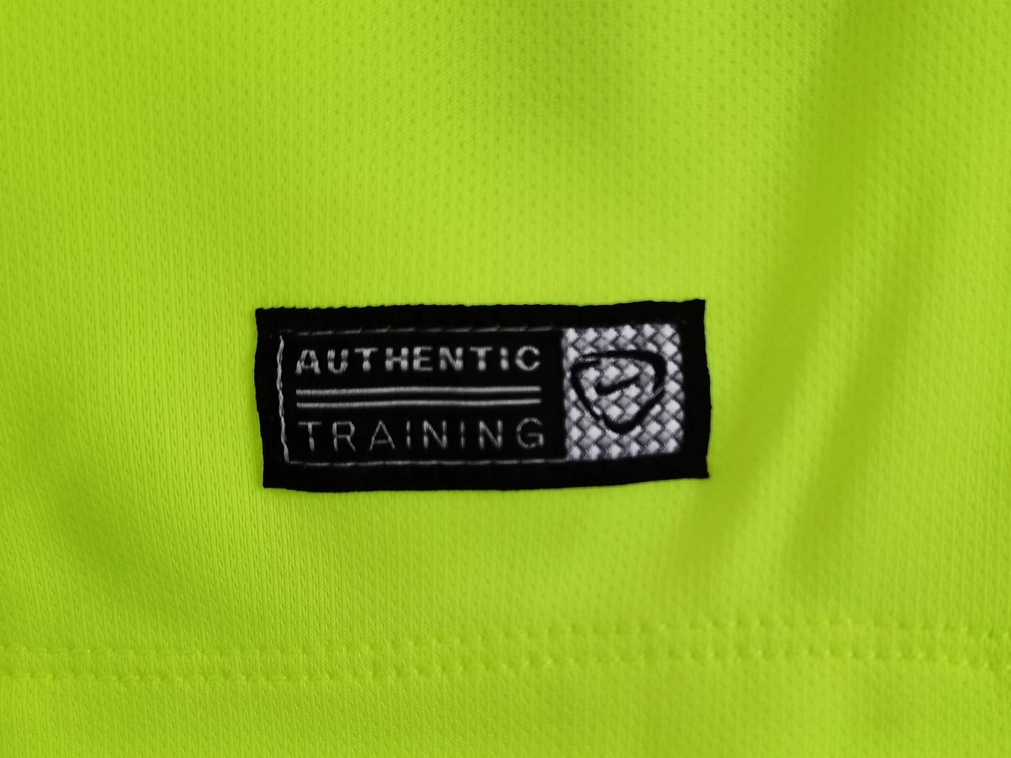 Brasil Nike — Training 2014-15 Amarillo Volt | Guaraná Antarctica, Itaú & Vivo