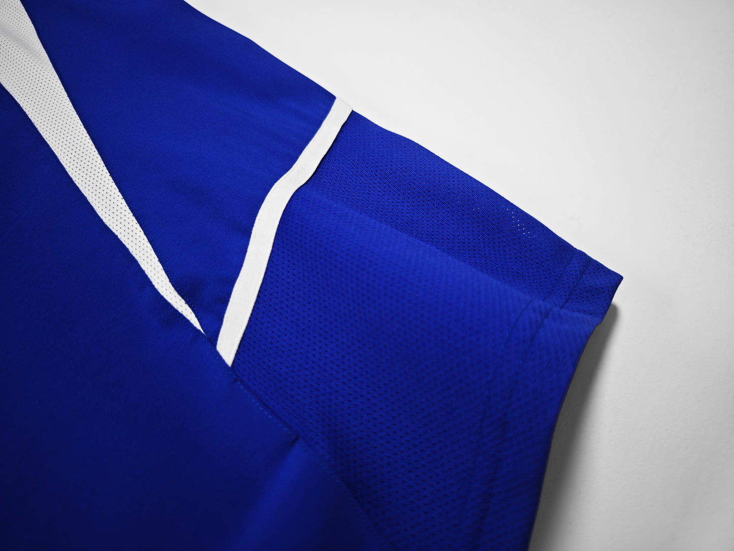 Camiseta Brasil Nike Away 2008–2009 – Azul con paneles blancos y cuello polo