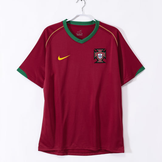 Camiseta Portugal Nike Local 2006–2008 – Granate con cuello en “V” verde (Dri-FIT)