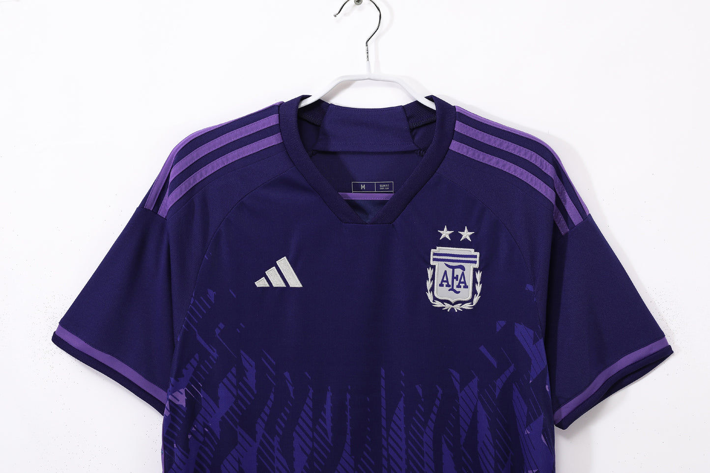 Camiseta Argentina adidas Visitante 2022/23 (Qatar) – Morada/Violeta – AEROREADY – 2 estrellas