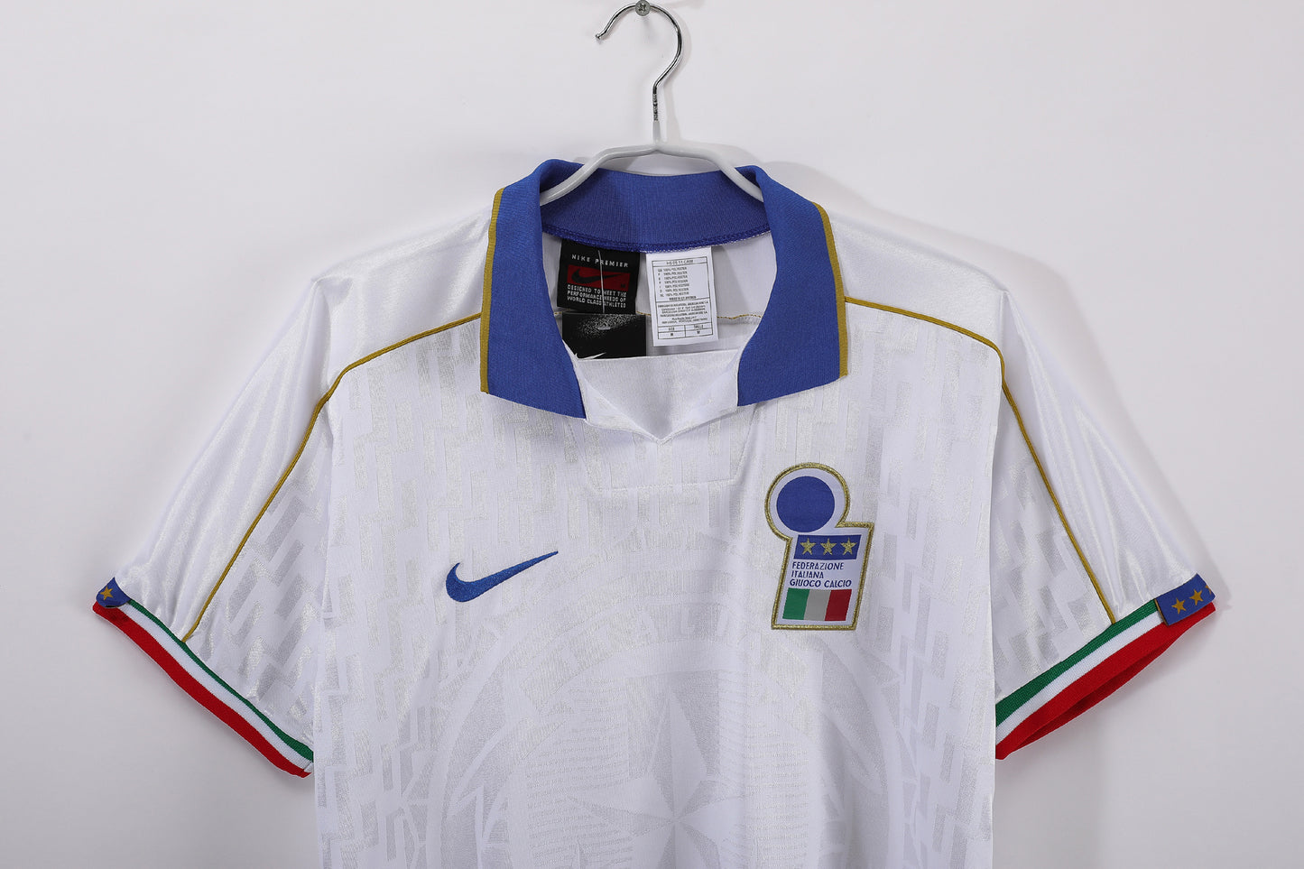 Italia 1998 Away “Tricolore” (Blanco) – Nike Azzurri