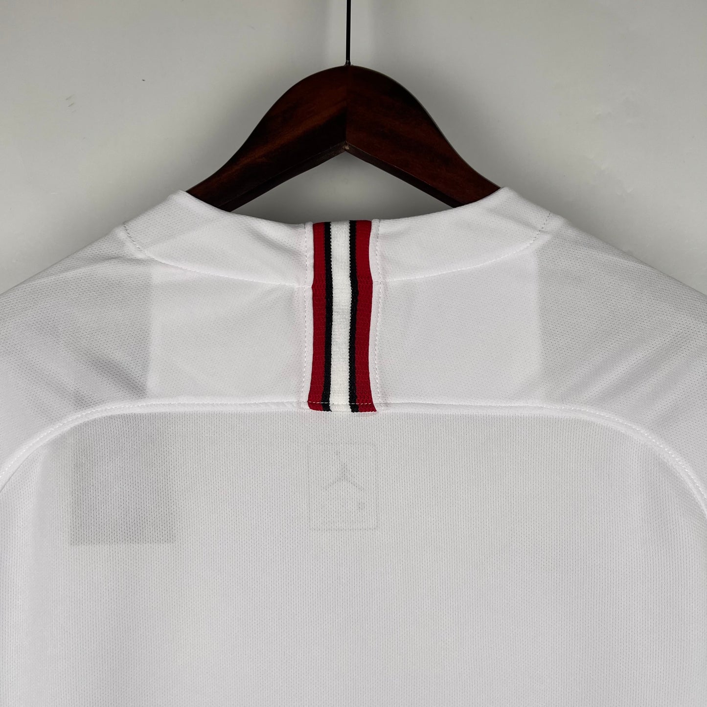 Paris Saint-Germain “Jordan” 2018–2019 (Away/UCL, Blanco) – Fly Emirates